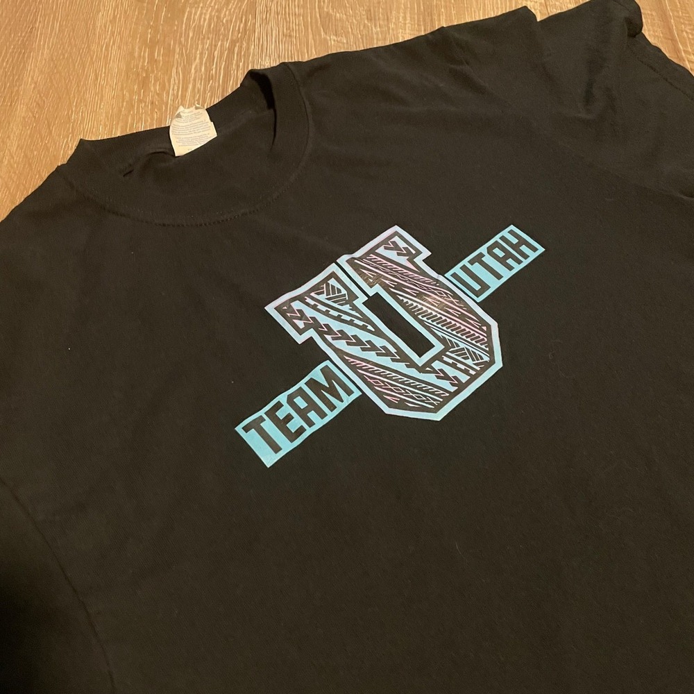 Team Utah Men's T-Shirt Size Medium Black Cotton Blend Graphic Utes Fan Tee